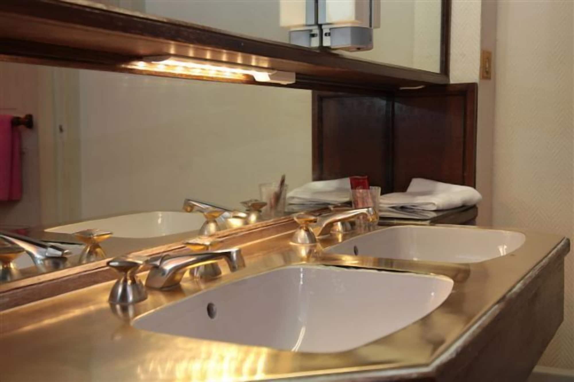 Cit'Hotel Marie Stuart La Roche-sur-Yon Luaran gambar